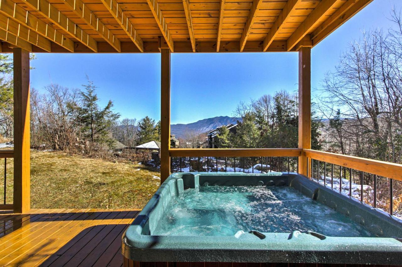 Mint Manor Gatlinburg Home with Hot Tub&Sauna! Exterior foto